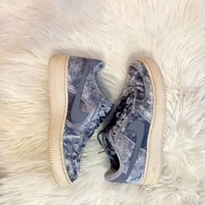 Nike Velvet Air Force 1